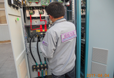 大功率变频电源带载调试现场 大功率变频电源带载调试现场